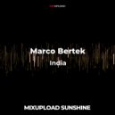 Marco Bertek - India